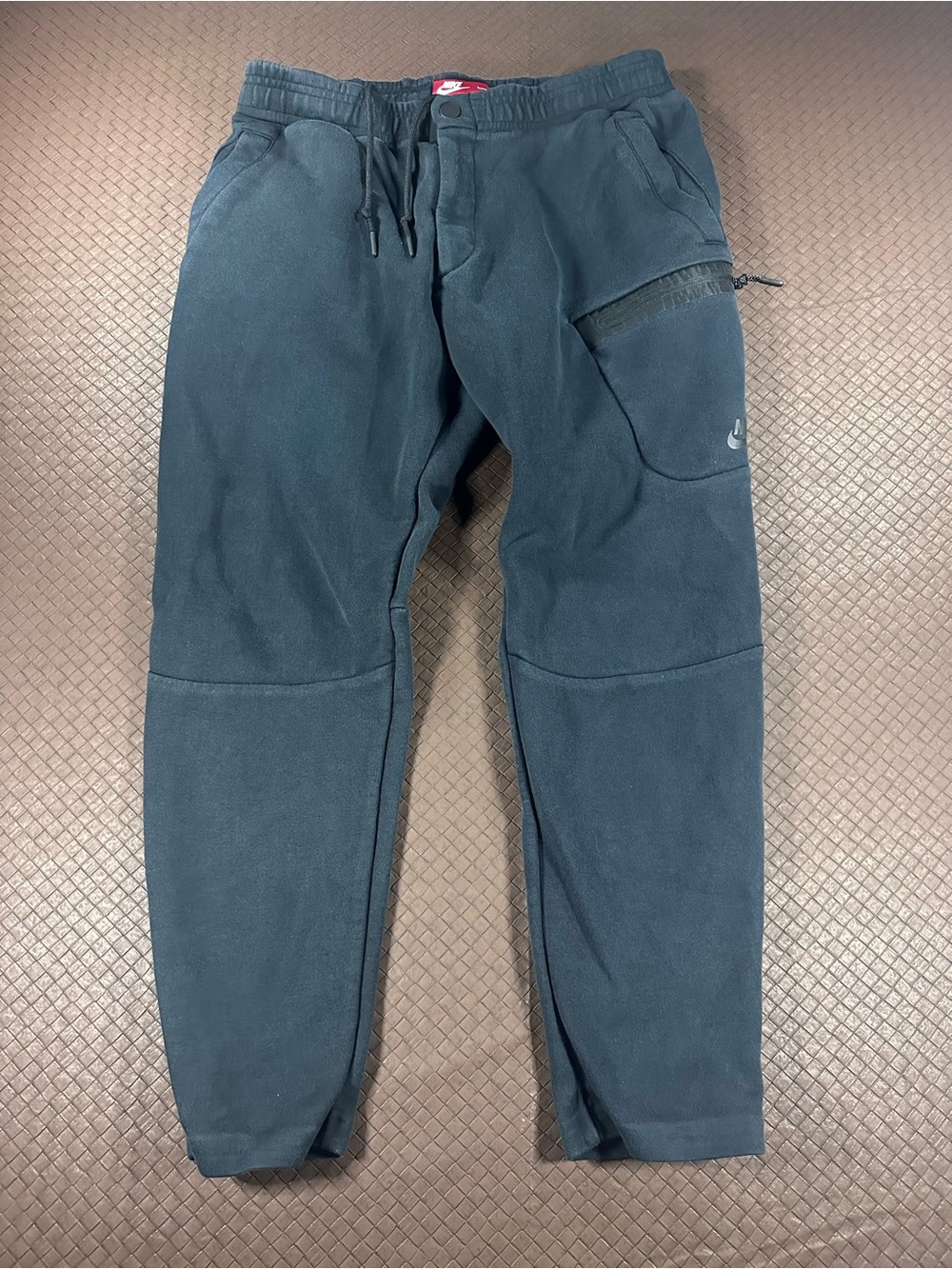 Nike Sportswear Tech Fleece Button Fly Faded Black Large (fit Medium) Sweatpants